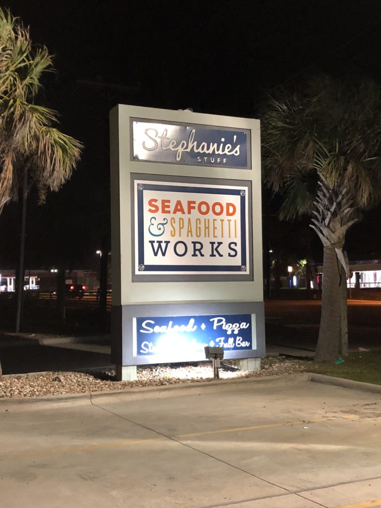 Jay's Seafood & Spaghetti Works in Port Aransas TX | www.portaransastex.com