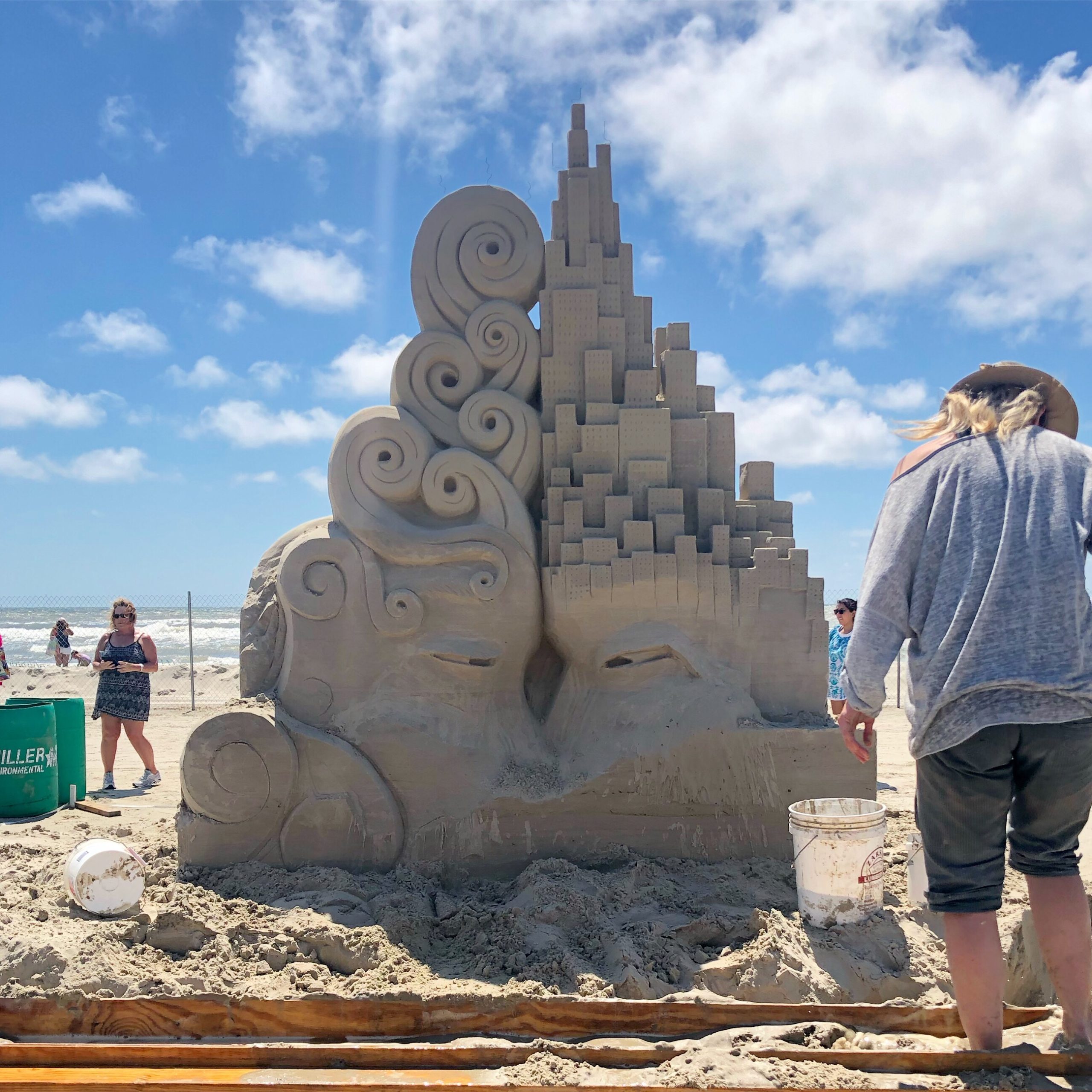 Book Early to Experience the Texas SandFest in Port Aransas • Port