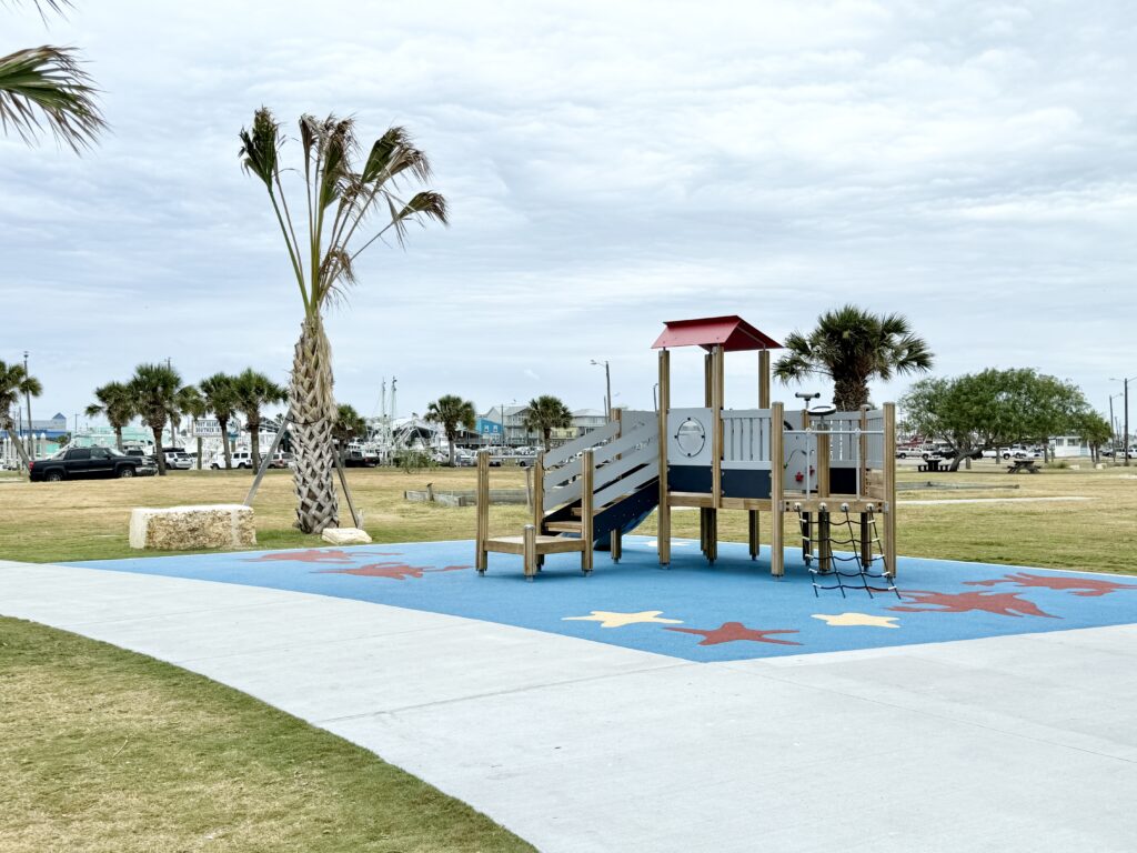 Turtle Cove Playground for kids at Roberts Point Park | Port Aransas Explorer