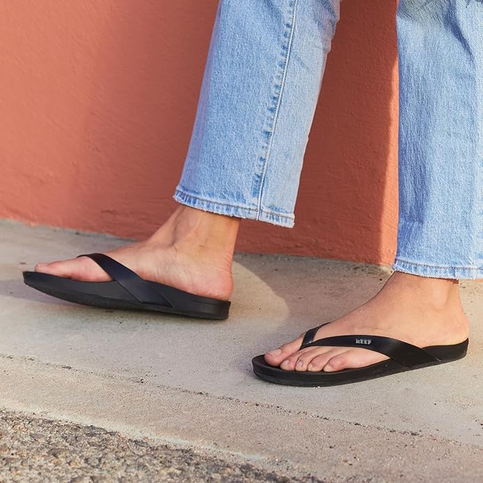 Womens Reef Court Flip Flops | https://www.amazon.com/Reef-Sandals-Cushion-Leather-Natural/dp/B09R97RMJF?crid=NUGWEO7OOCYD&dib=eyJ2IjoiMSJ9.0eKrOdx2xr6FxQ6lt0chcPkfEbn1u4Vws3vWSkmeSwkALcvMxzQxQd-iIL8jYZMIPyIEXlIKIQJkt4aTPxRR9L5uy2AsQGPrB2o686GfZL-FlyIrVxz5tPe9ChkcX-WM-2_eioiLuB7PtACQnz5yN278TFyWNb7jn4QJwizLyGZX1ZV64sGuCmLVxc-CG1gMah4Gla8FckKvzwckzIEkQcM_JzvBwRUjoY7Jac303XgNTGf3YPG4BsUZQDGMtZEgDtCy43bWCCfO0uTO4TYORpVpRFjMRqIBruwRnGt4XEU.Vg8sF83eumAZmtwrwYoMNa7K_2WLMpcR9EVtN9IOj3w&dib_tag=se&keywords=womens%2Breef%2Bsandals&qid=1774623880&sprefix=womens%2Breef%2Caps%2C200&sr=8-1&th=1&psc=1&linkCode=ll2&tag=patx-20&linkId=3faccf6120b8330bfc4a030dbf8dcee5&language=en_US&ref_=as_li_ss_tl | Port Aransas Explorer